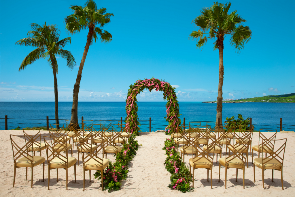 waterside wedding ceremony at Curacao